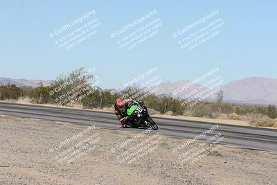 media/Dec-07-2025-CVMA (Sun) [[3e7d2de5dc]]/Race 4-Supersport Middleweight/